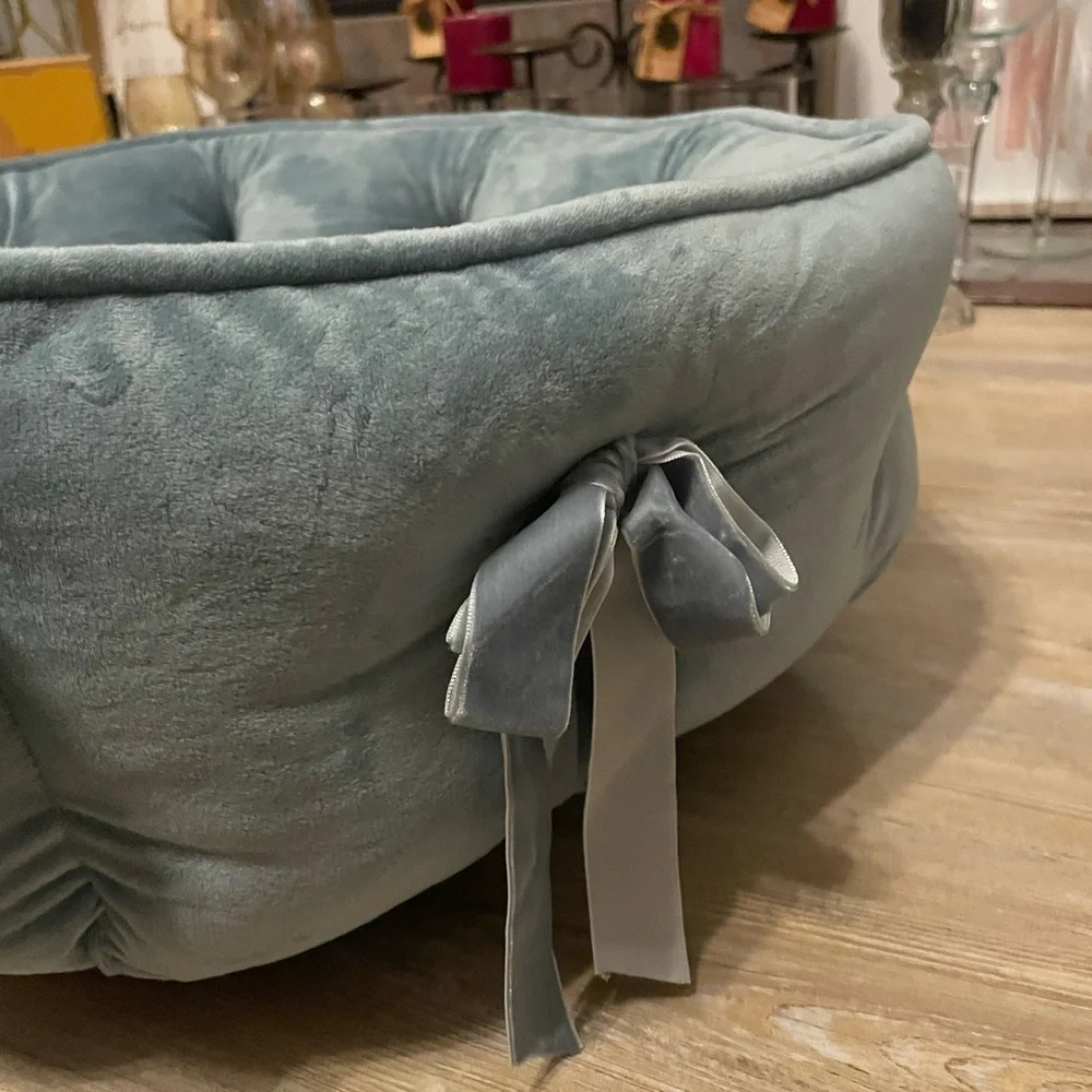 🔥 FIRE FLASH Celebration Weekend SALE!! - Tufted Pet bed